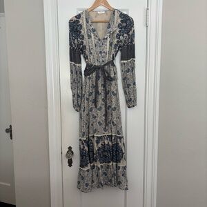 A loves A  Long Sleeve Floral Dress in Blue and Cream